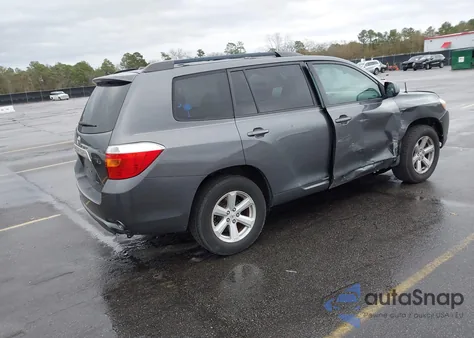 2010 Toyota Highlander Base V6 z USA, uszkodzony, nr VIN 5TDZK3EH2AS018936
